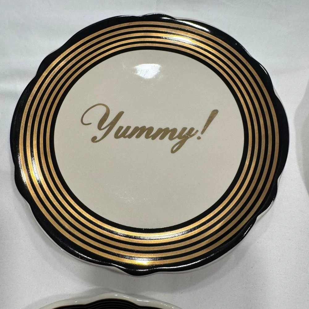 West Elm Fishs Eddy Appetizer Plates Set 4 Gold Script Scalloped 6.5